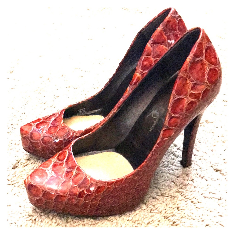 Jessica Simpson heels